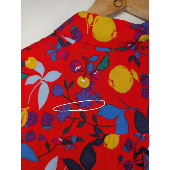 Anthropologie MAEVE Blithe Button Down Shirt Red Fruit Floral Challis - Picture 8 of 8